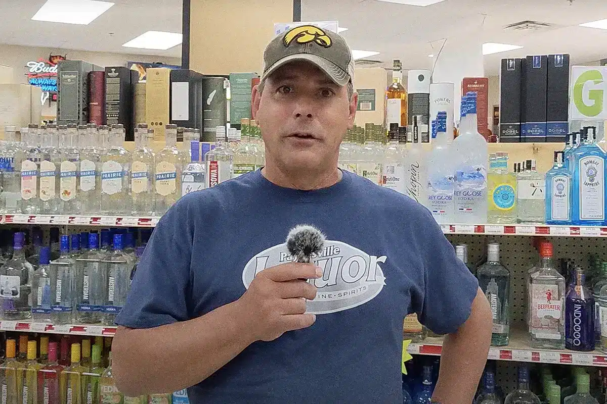 testimonial-03 Liquor store owner testimonial